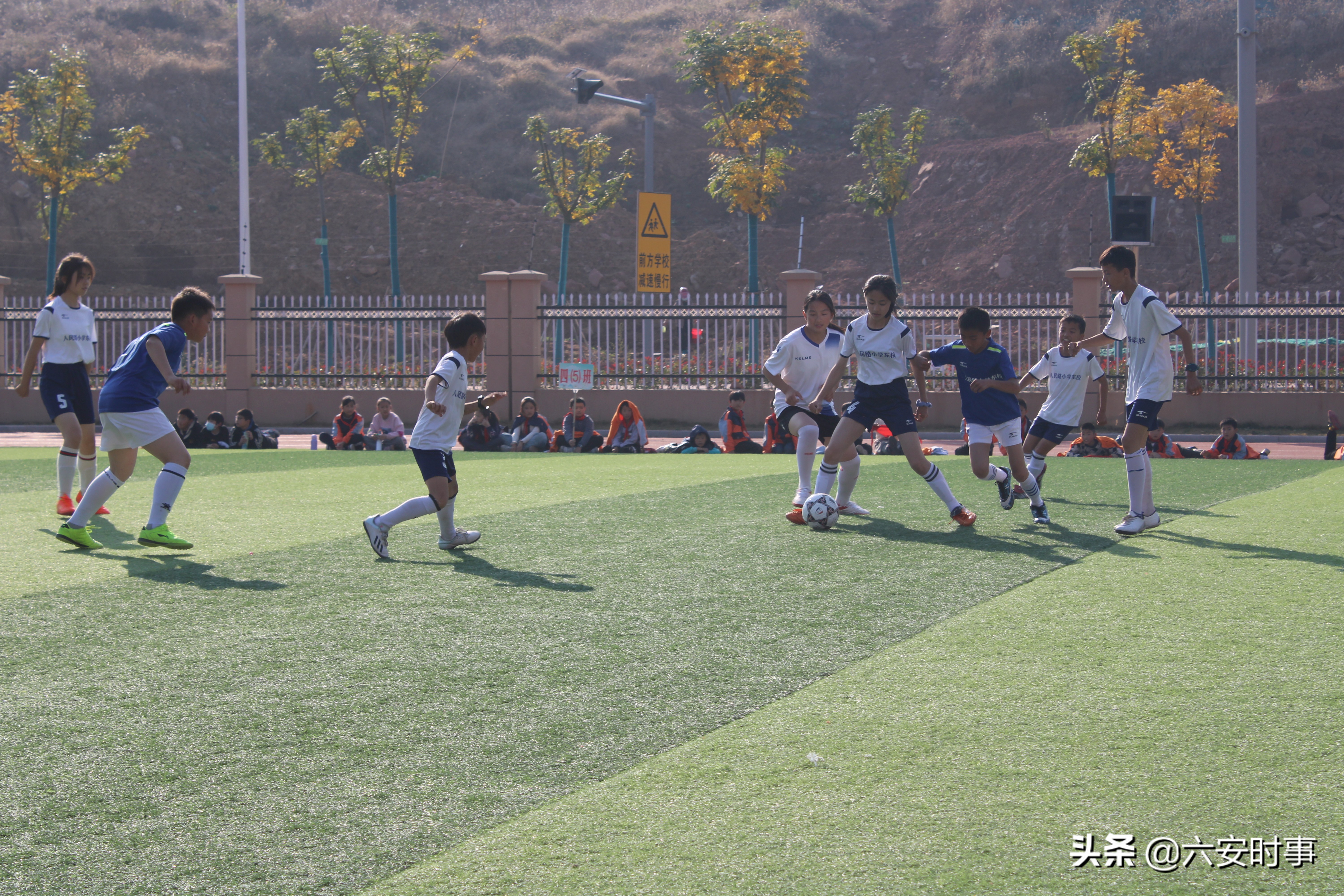 全市中小学生校园足球赛开赛,小学足球联赛校长杯开幕式