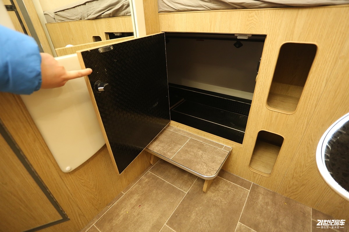 定价超百万的国产车,戴德e途promax房车228万