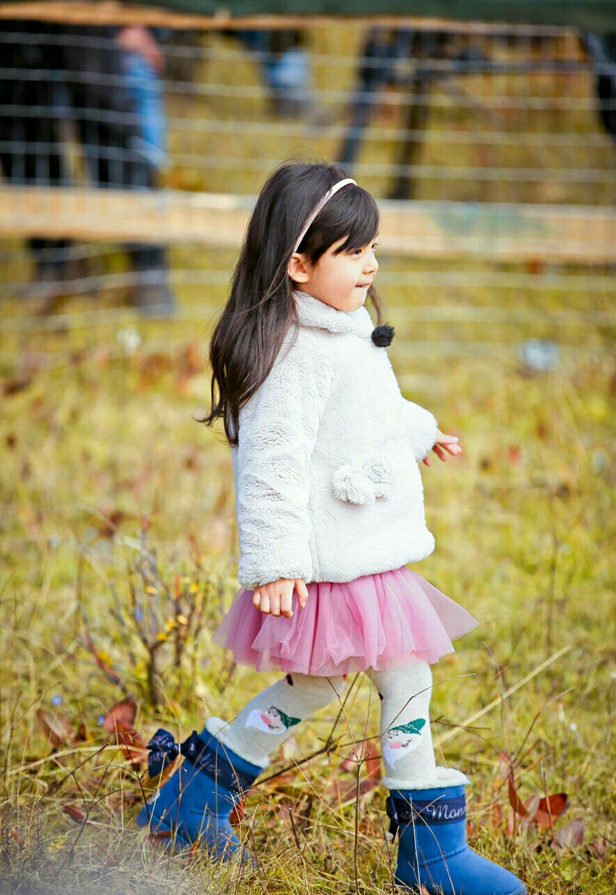 可爱呆萌的小泡芙,萌娃小泡芙