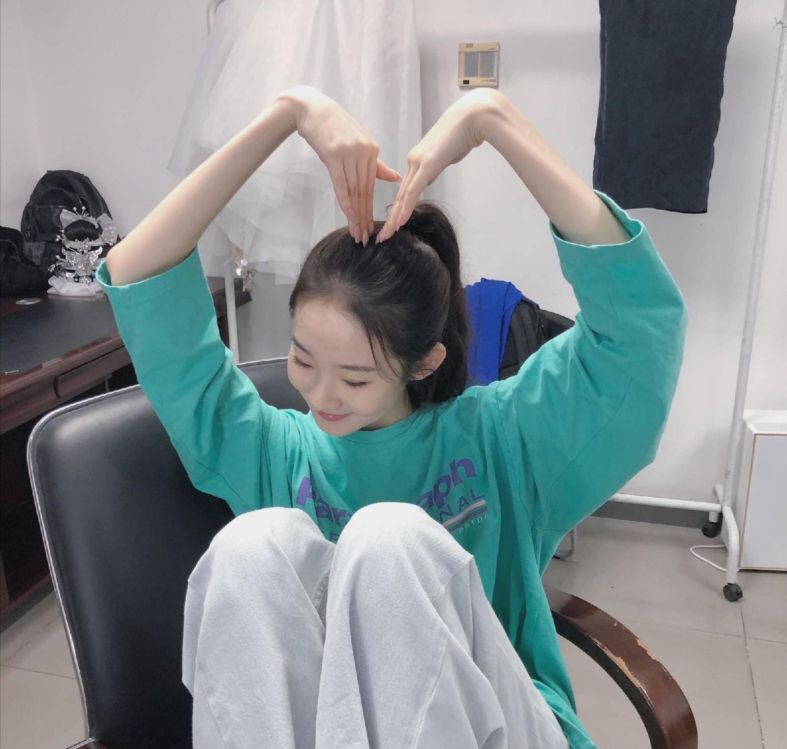 张艺凡创造营第一次跳舞,张艺凡跳舞创造营彩排