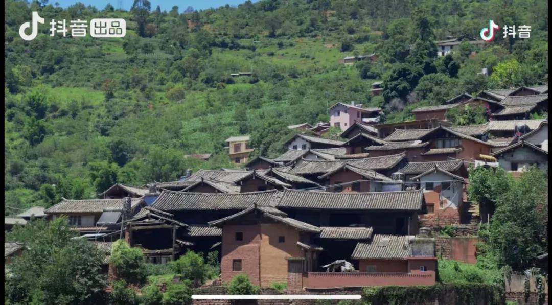 跟着综艺，让恋爱在大理浪漫