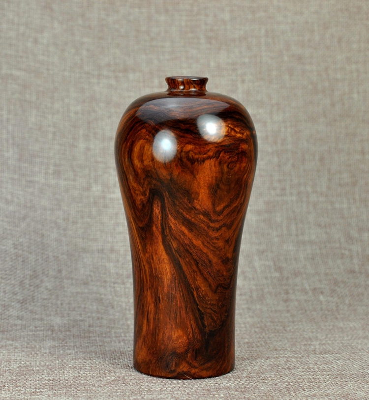 海南黄花梨到底怎么保养才能那么有魅力？