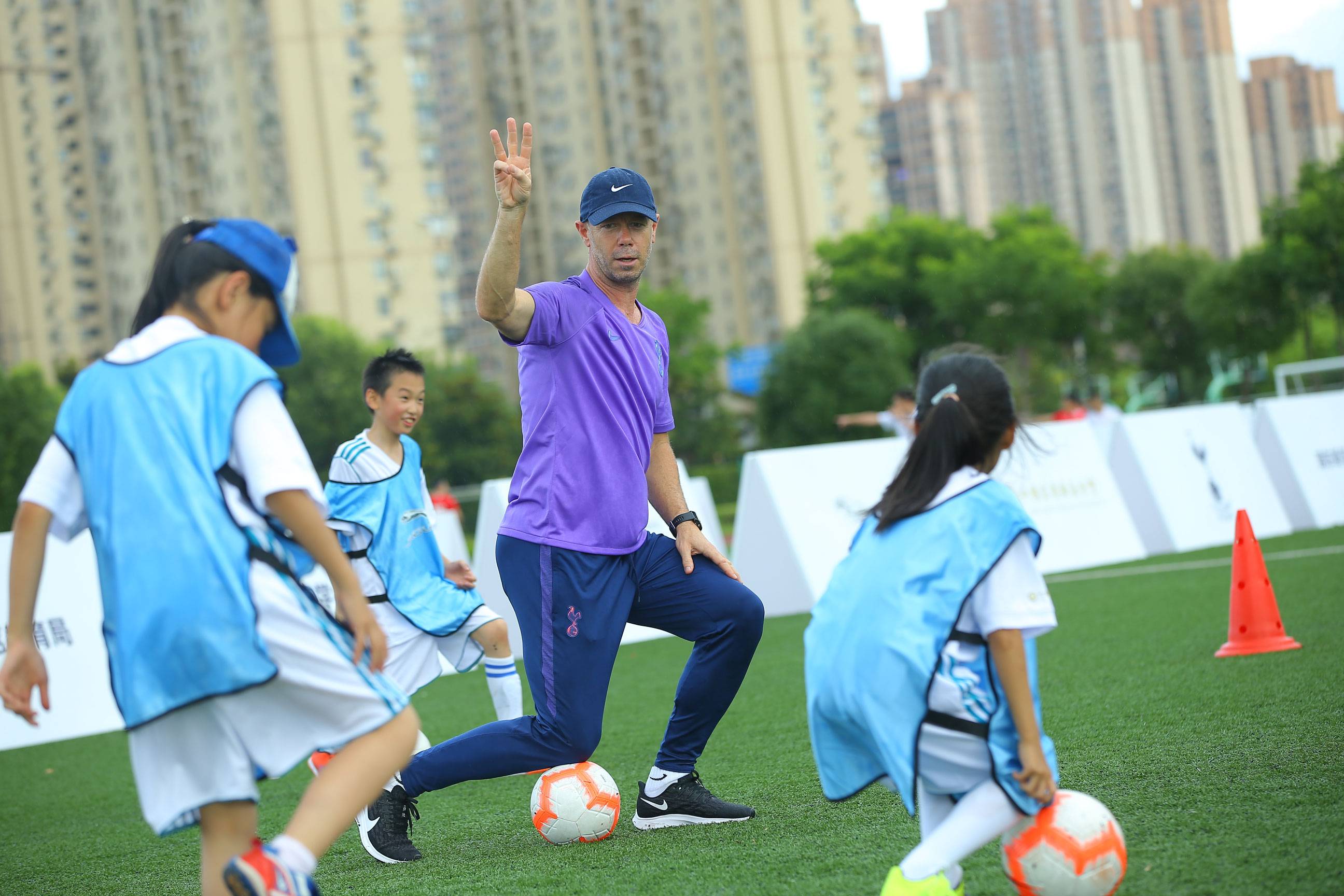 鎹疯惫闈掕,鎹疯惫瓒崇悆