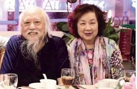 100部经典万水千山总是情港剧,重温经典万水千山总是情电视剧