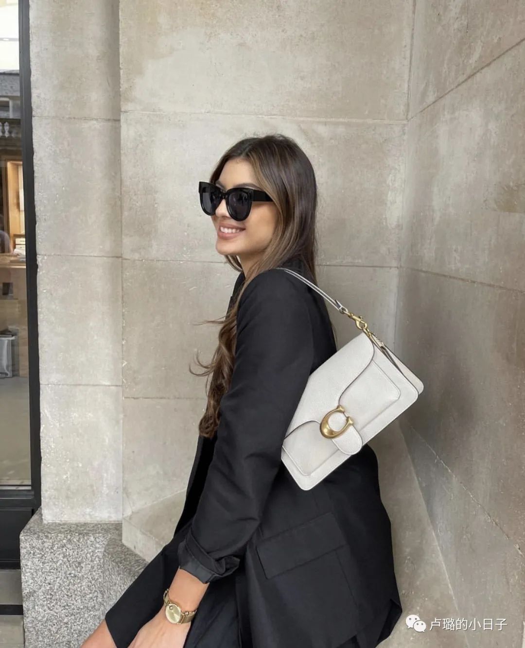 要说高级感的包，标配一定是白色包