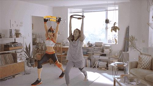 一千块买口罩，三千块买睡衣，疫情期间的女性账本