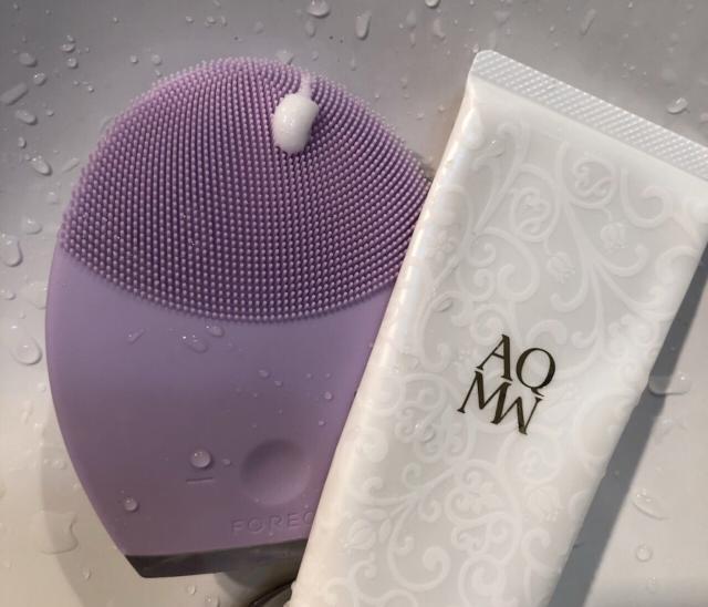 去黑头粉刺美白洗面奶推荐,洗面奶祛痘清洁黑头的推荐