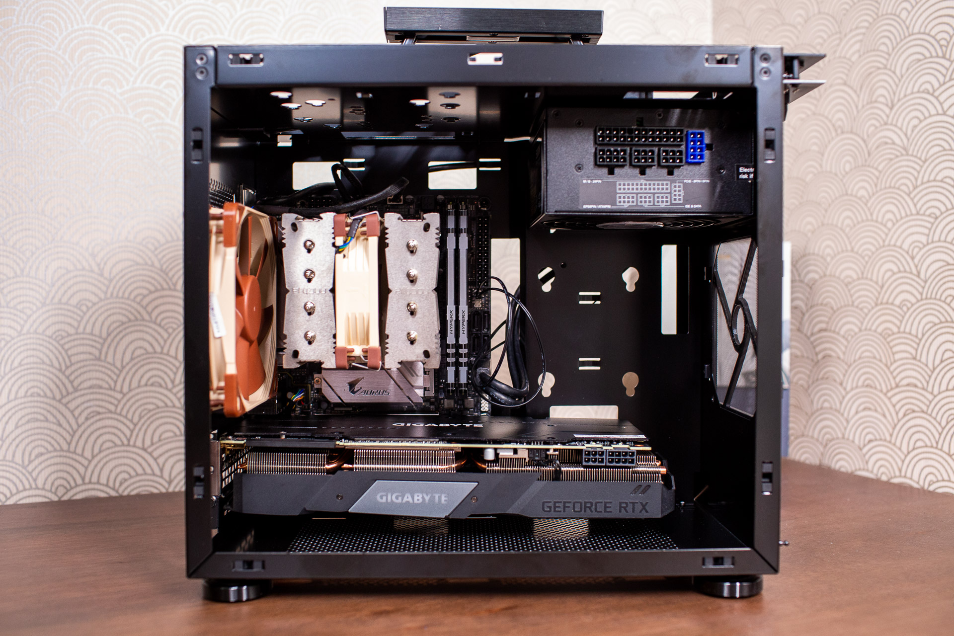 怎么打造一个itx电脑主机,自己装个itx小电脑