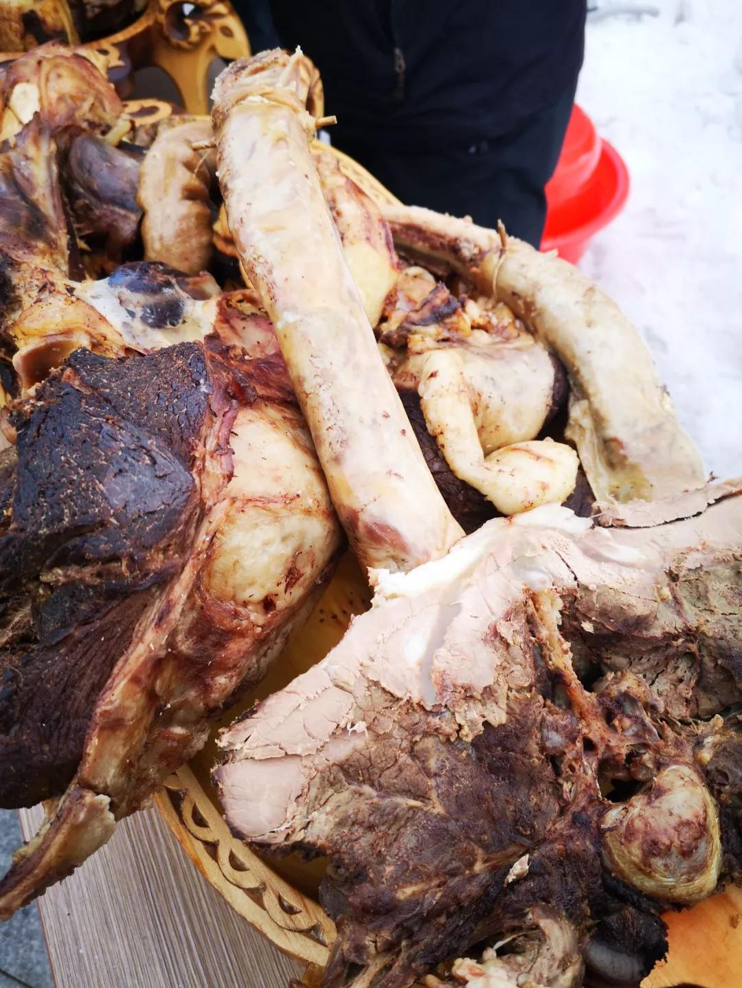 美丽伊犁简介,美丽新疆伊犁