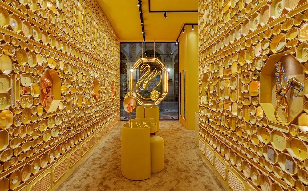 施华洛世奇第二个logo,施华洛世奇logo变更