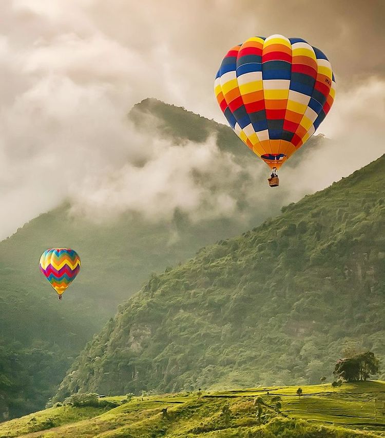 2018年总结表彰暨「感动我的人和事」征文颁奖团拜会