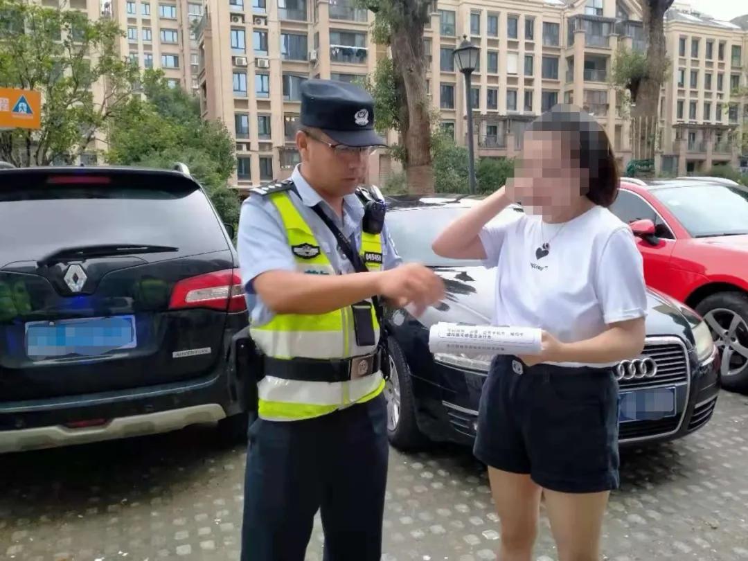 捂住钱袋子防诈宣传,严防网诈捂紧钱袋