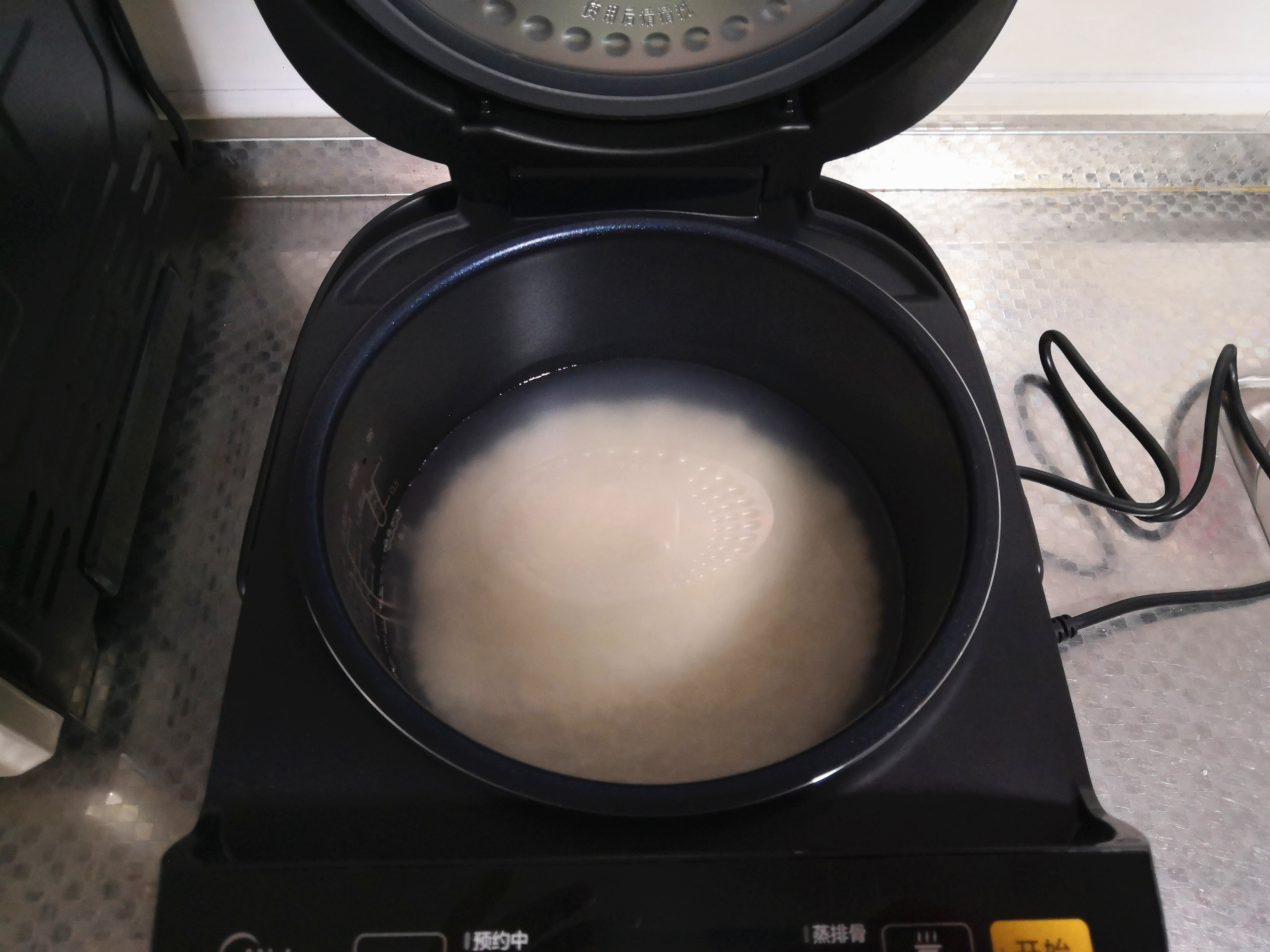 美的电饭锅旧式,旧款美的电饭锅