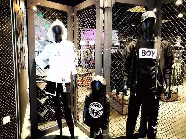 为什么潮牌突然不火了,当下潮牌现状