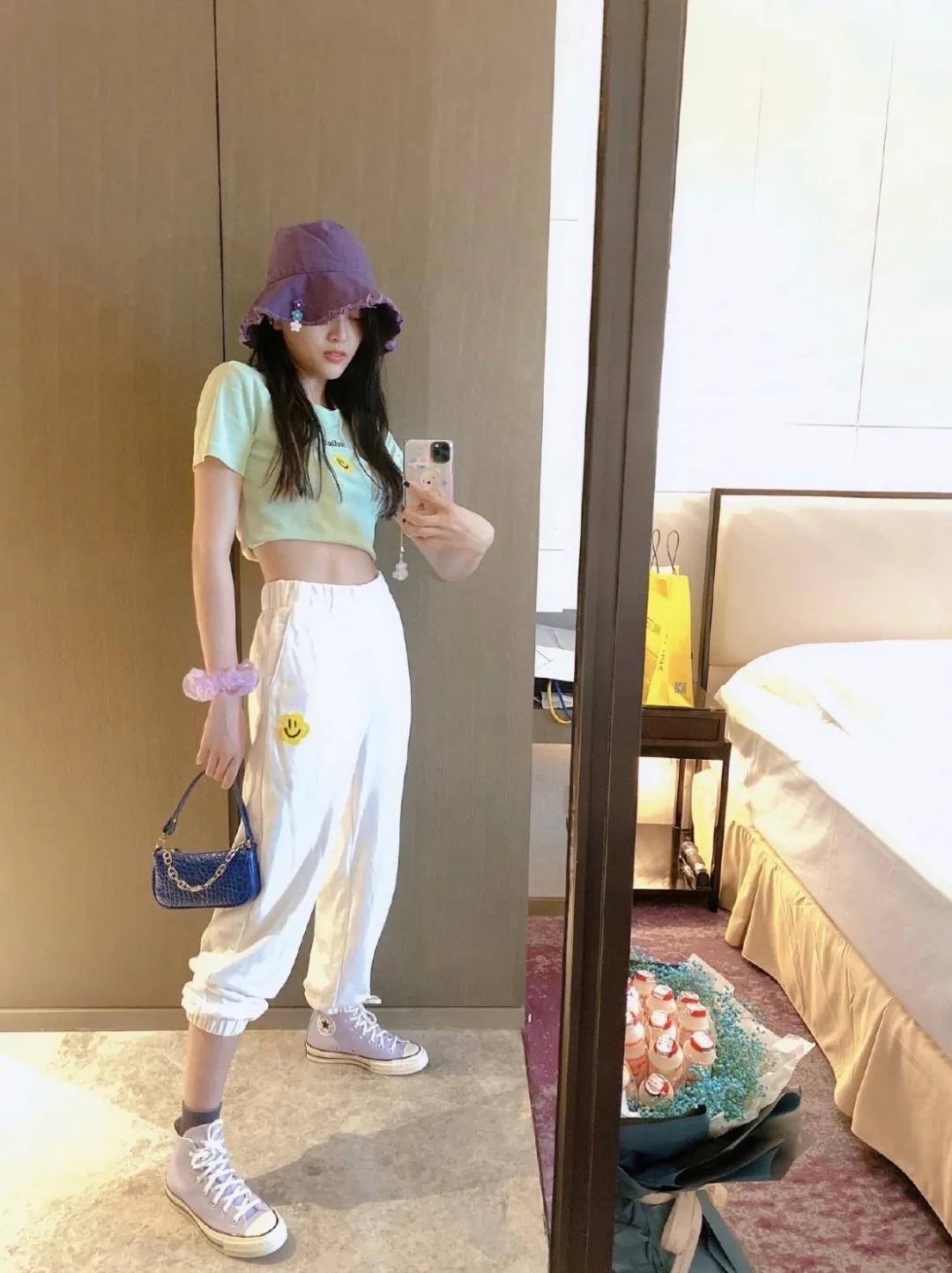 女明星新式国风穿搭,女明星氛围感穿搭私服