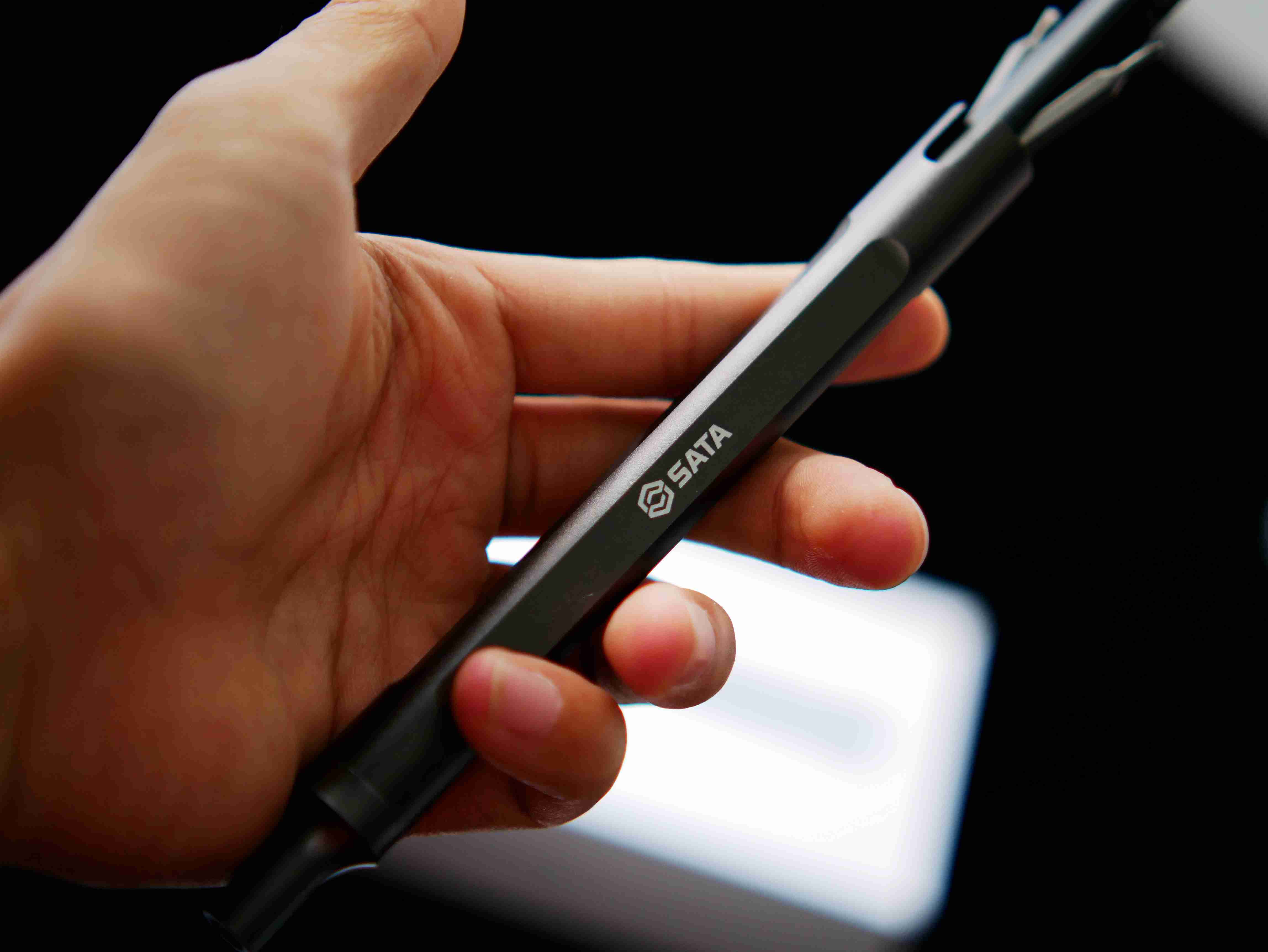 不选博世的都选了它，工具界的小米，世达PEN螺丝刀套装评测