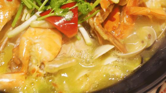 穿越80年代怀旧茶室！专卖TVB里的老港味，最低10元一件