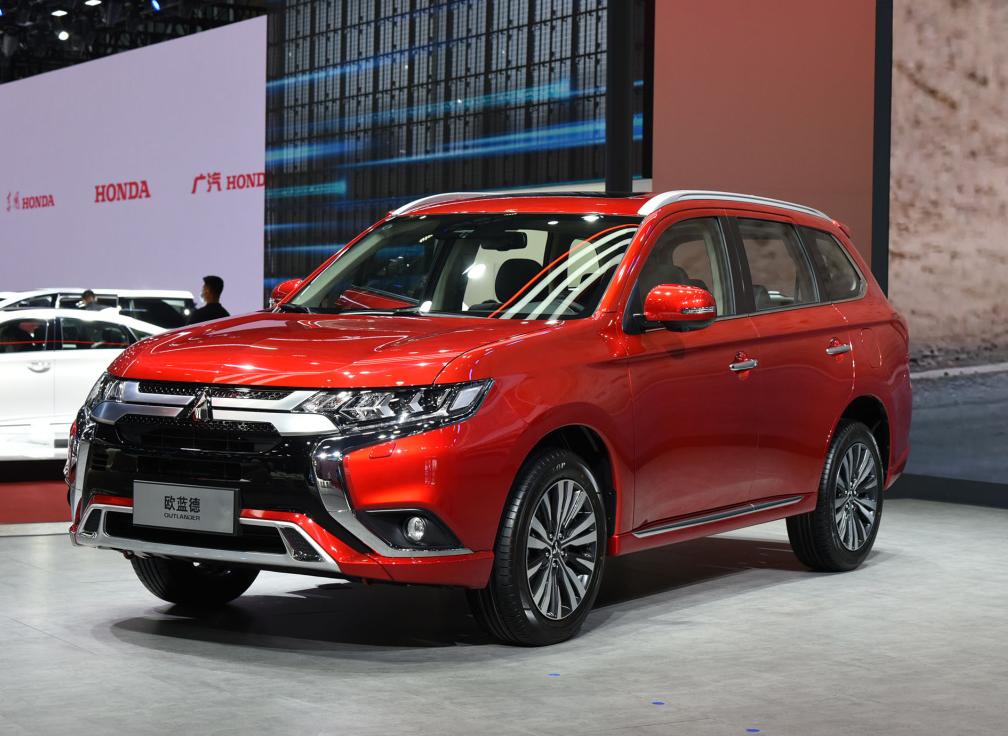 23款三菱欧蓝德外观升级套件,广汽三菱欧蓝德改装视频