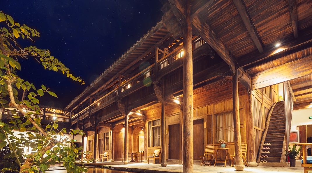 最美白衣战士,最美的白衣战士完整版