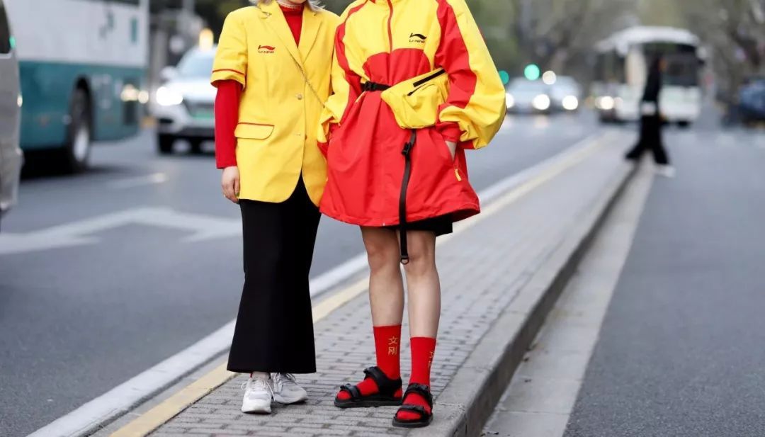 李宁的外套一般多少钱一件,李宁日本专卖