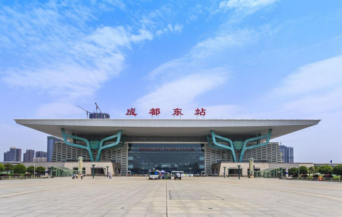 世界里程最长的高铁,中国运行里程最长的高铁列车