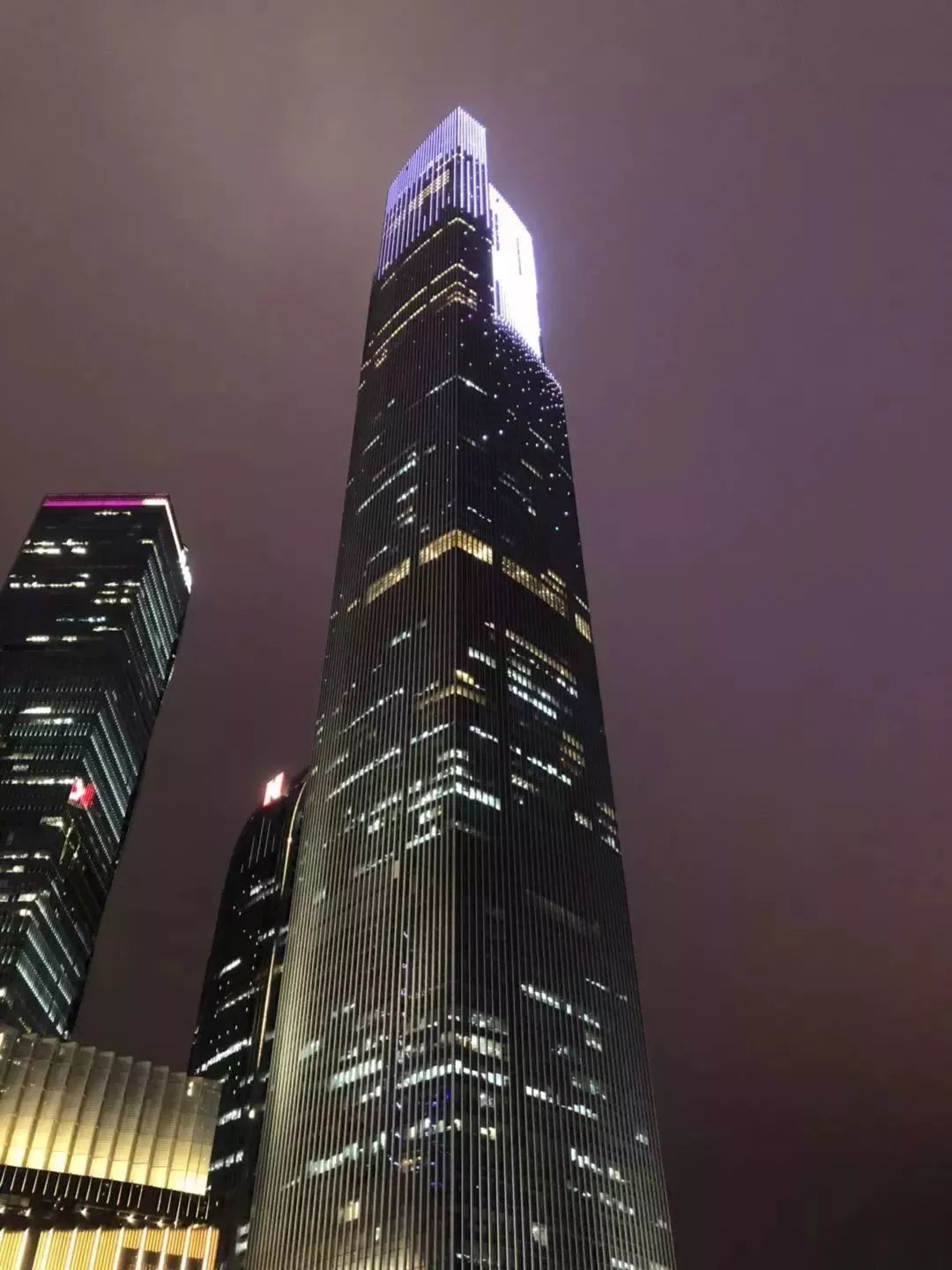 著名建筑室内照明设计分析,世界上最豪华建筑灯光设计