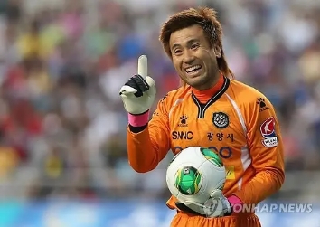 盘点踢足球最厉害的人,踢球最老的球星