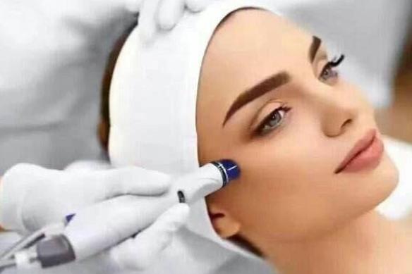 想让皮肤变白做什么美容,想让皮肤变白变嫩