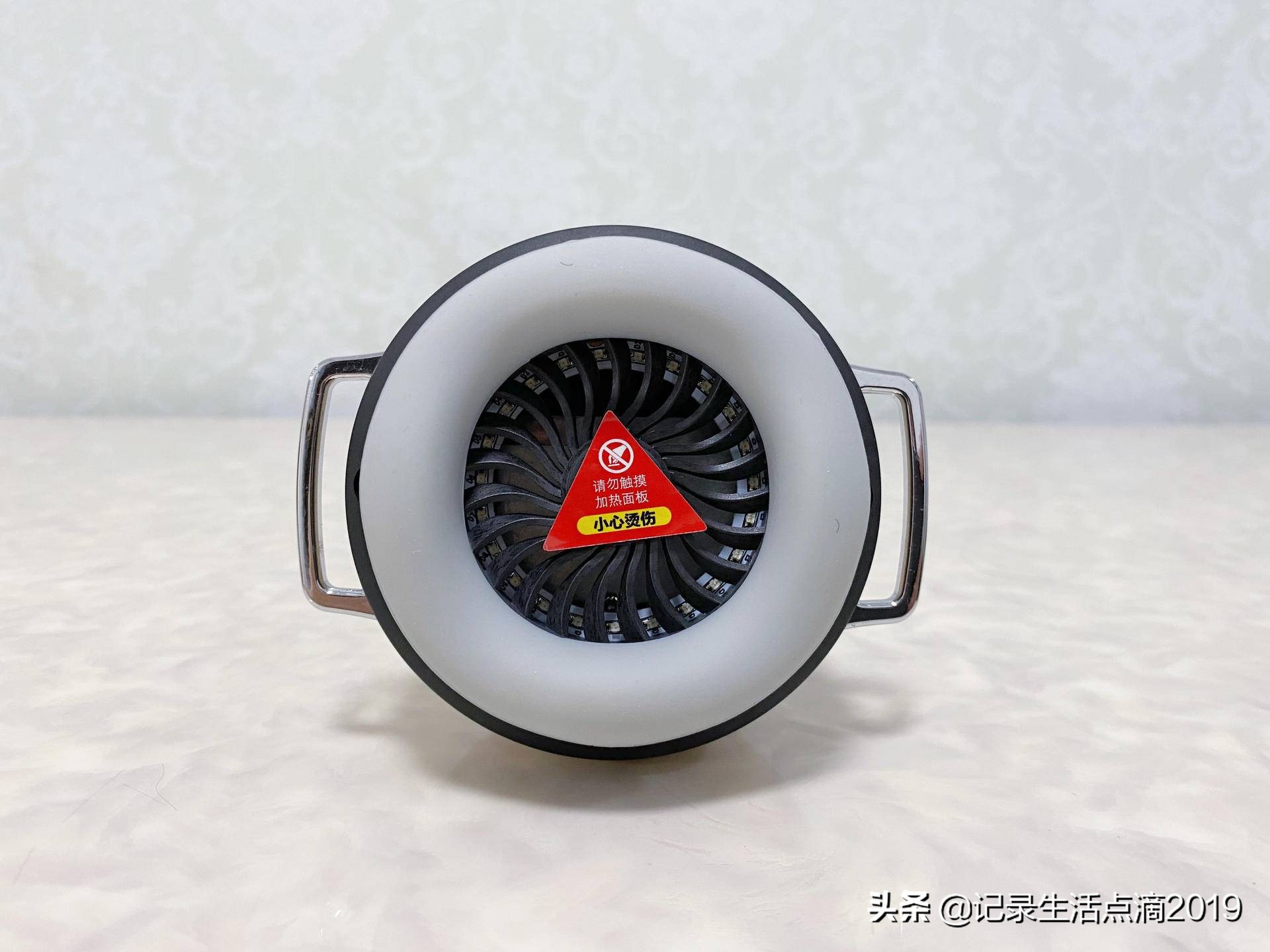 90后养生保健必备艾灸,90后最好的养生馆