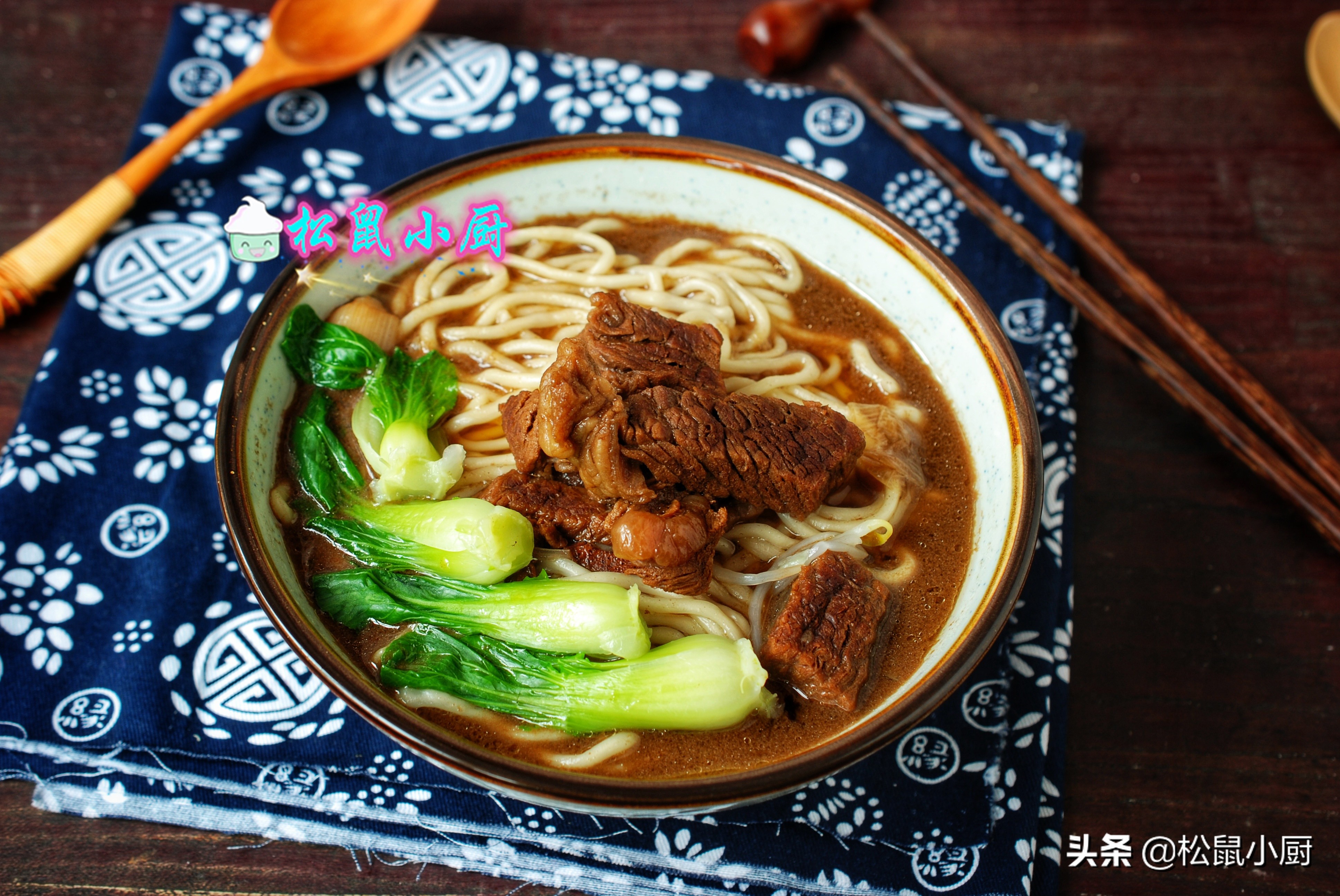 不用揉面的面条机,不用手擀面条的神器