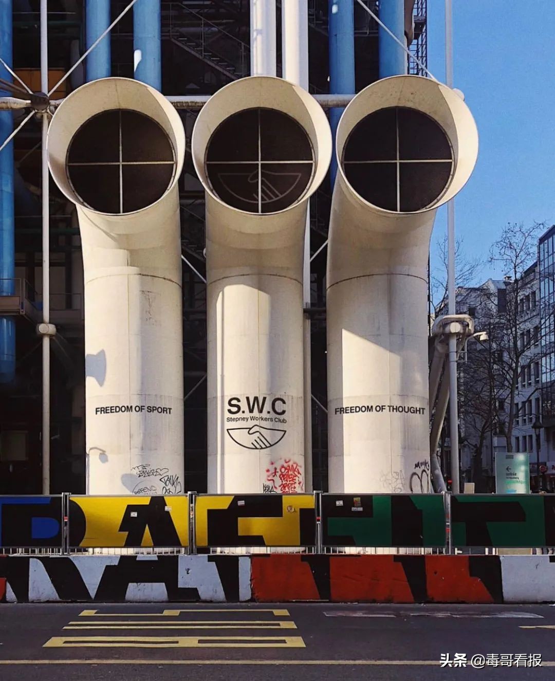 converse和vans哪个适合脚宽,converse和vans哪个酷