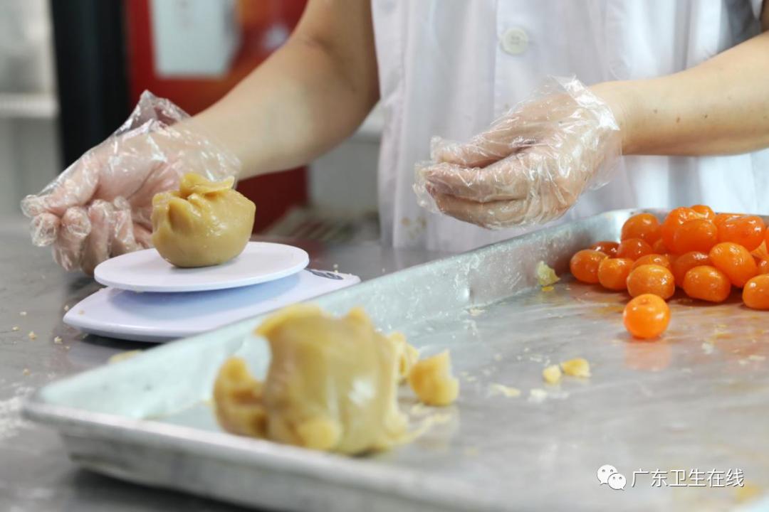 最好吃的月饼排第一 (最好吃的月饼在哪)