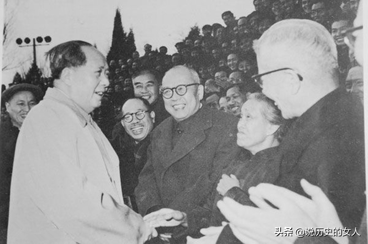 万婴之母林巧稚发言,万婴之母林巧稚成就