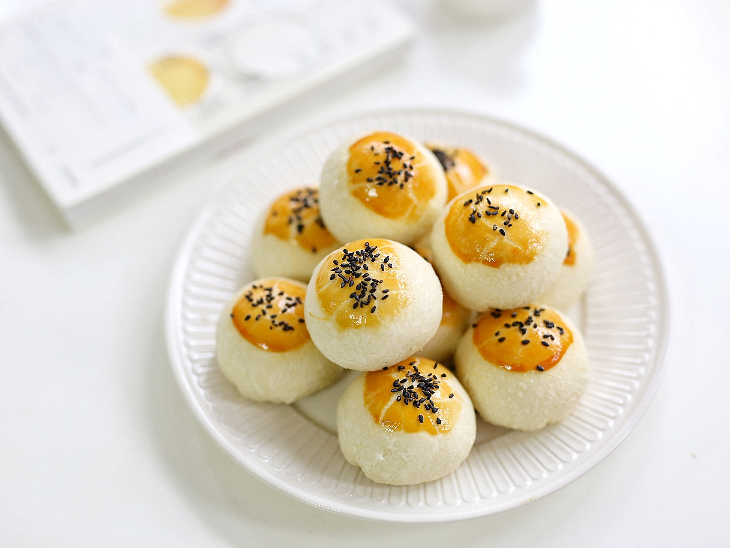 不用烤箱怎么做蛋黄油酥,蛋黄酥可以不用猪油做吗