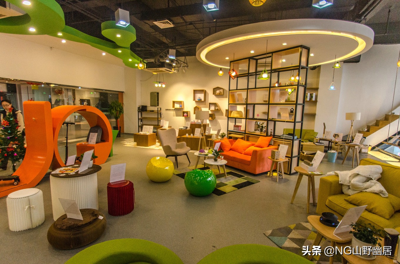 义乌小商品商贸城现状,义乌国际商贸城最值得买的小商品