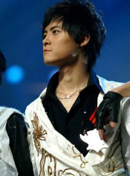 张晓晨大婚好男儿再聚首引回忆杀,2007加油好男儿张晓晨