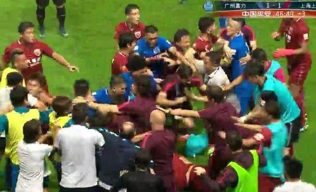 奥斯卡的过人集锦,奥斯卡七球全纪录