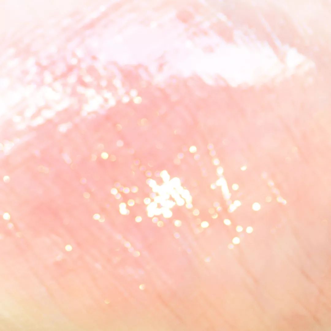 开箱各种各样的唇膏,gaga推荐彩妆工具