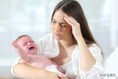 刚出生宝宝怎么才能不让抱,宝宝几个月开始不让生人抱