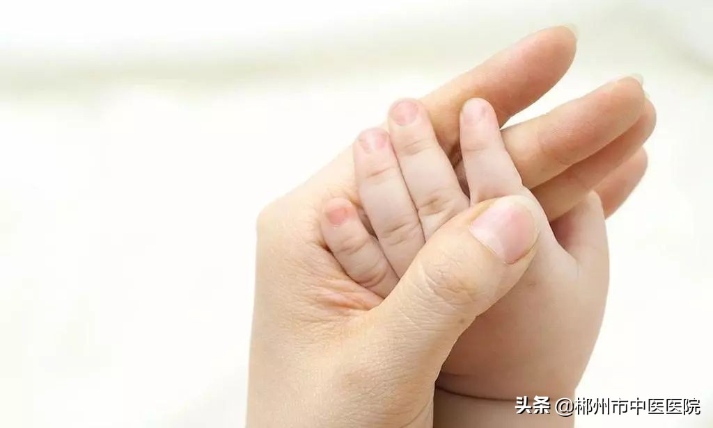 宝宝发热怎么办最快最有效缓解,宝宝发热怎么办教你一招解决