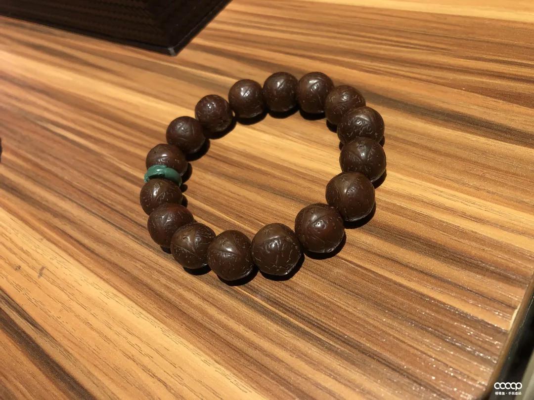 包浆的凤眼怎么盘,凤眼裸手盘不包浆