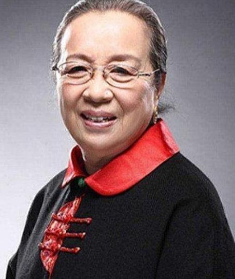 心狠手辣容嬷嬷，德艺双馨李明启，我们欠她的一个道歉