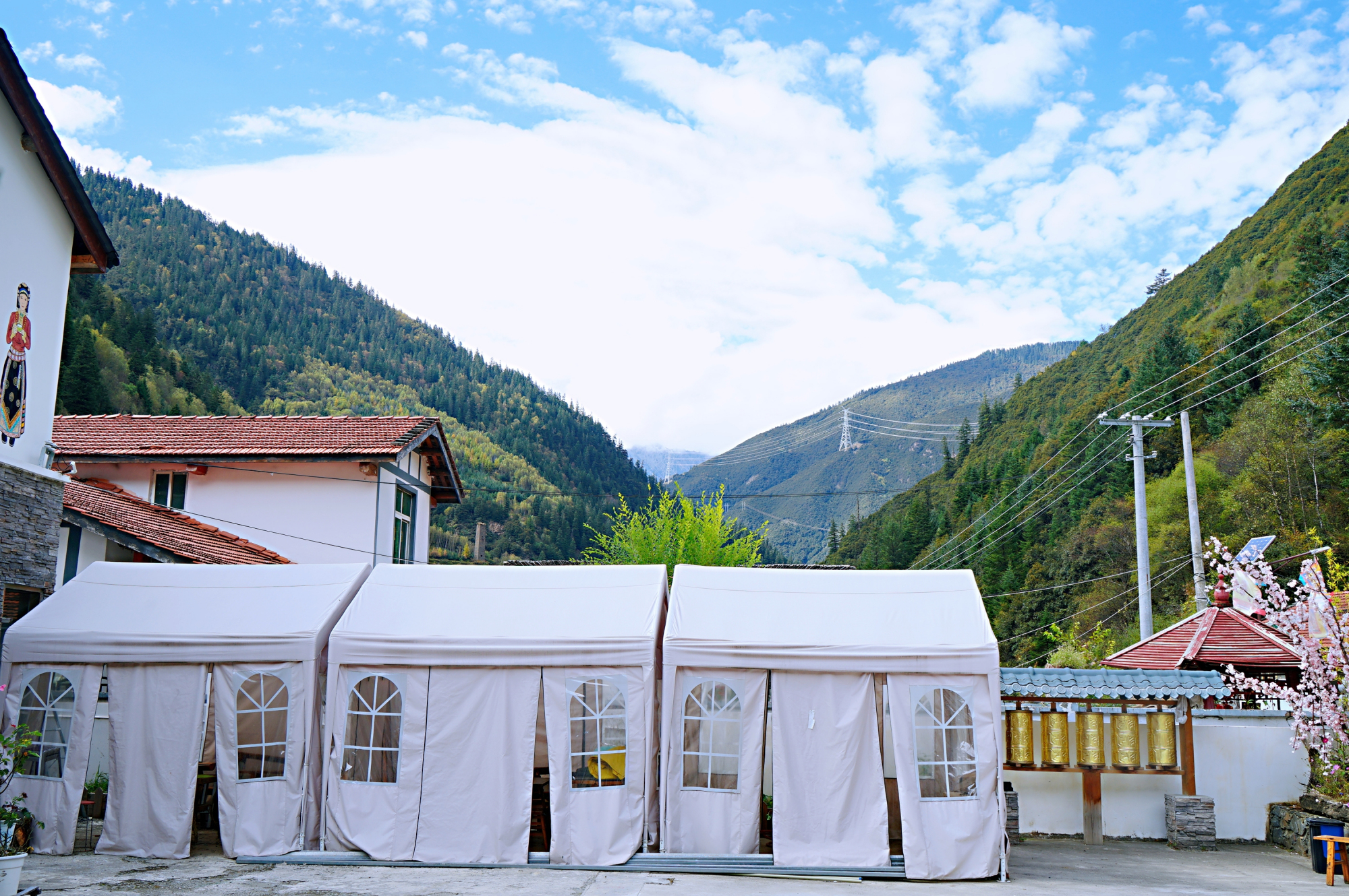 马尔康大藏寺旅游视频,四川马尔康景区