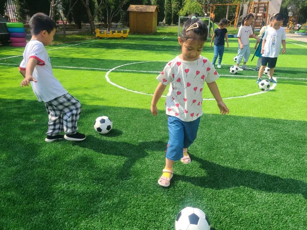 足球魅力在哪里呢,唯有足球真实魅力