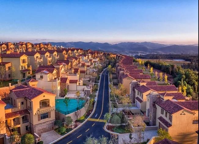 唐顿庄园日常生活,唐顿庄园奢侈生活