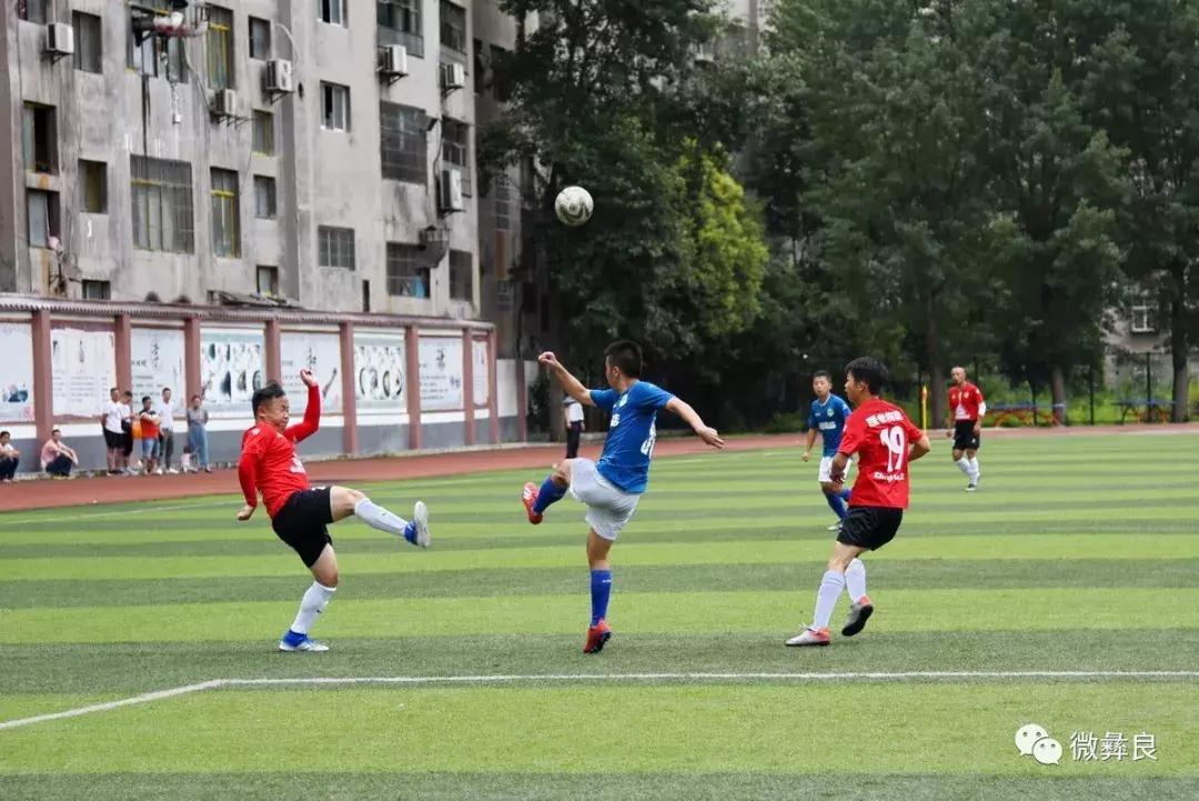 厉害了足球比赛,厉害了参赛队伍高分拿下一等奖