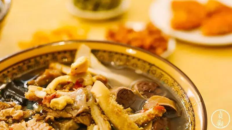 这次改造桂林米粉店，设计师差点儿被当成了*子骗**||西安温度