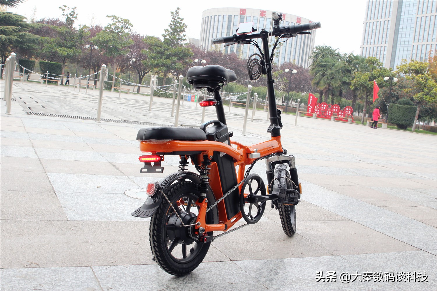 三款电动车续航150公里,三种骑行模式的电动自行车