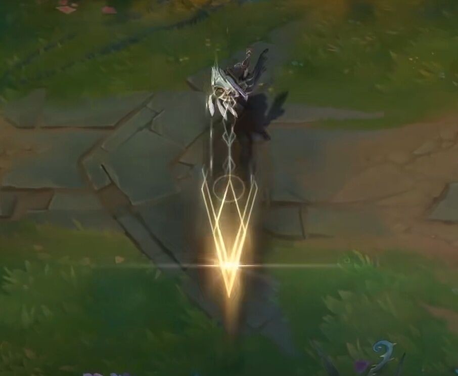 lol光明哨兵第二期,lol锤石腥红之月皮肤