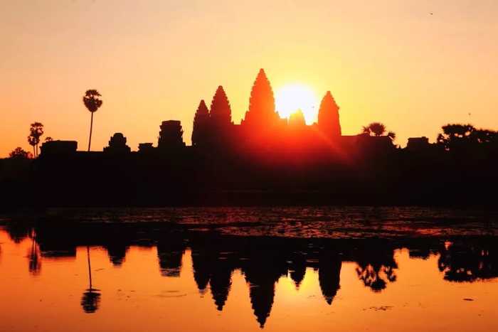 华人在柬埔寨投资最多行业,华人在柬埔寨投资